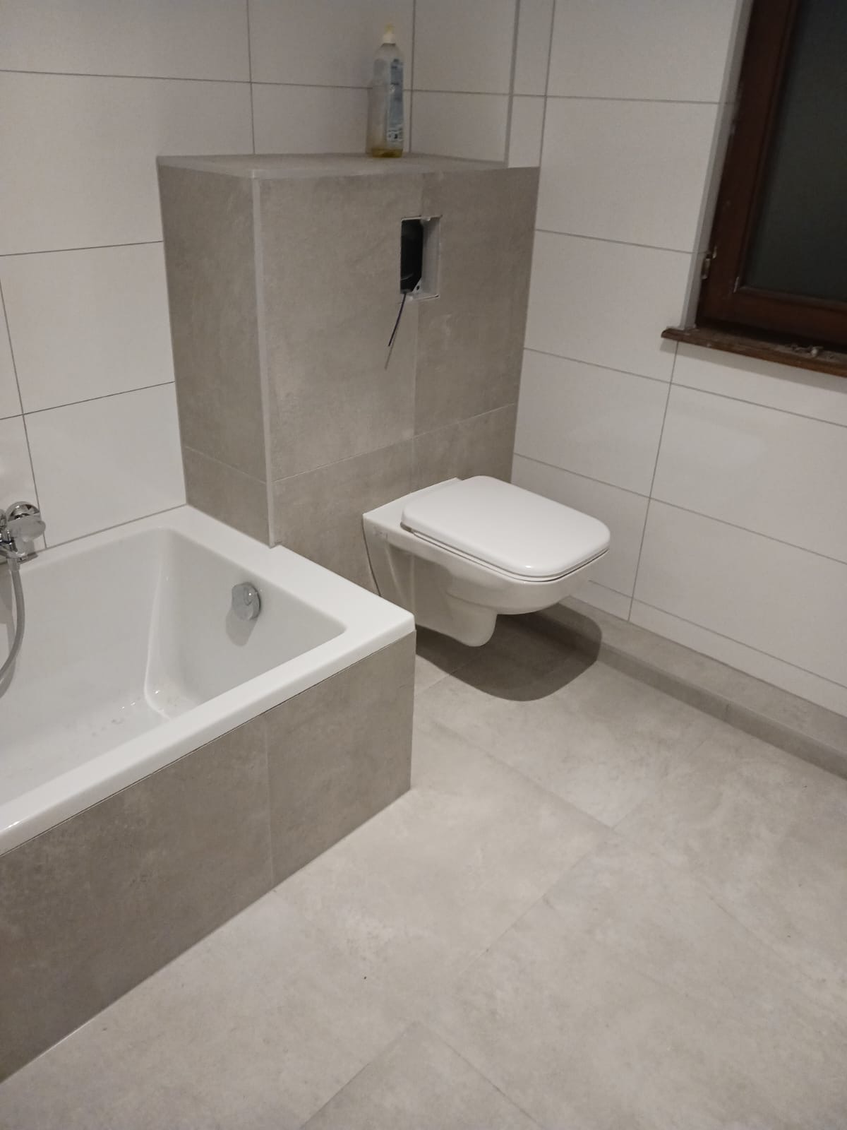 56343081-9aa3-4338-bd85-cd7b4afecfa3