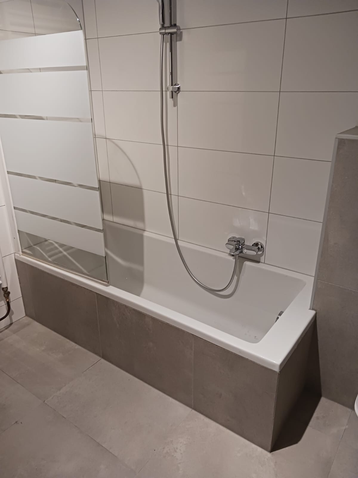 64a569dc-5b05-485f-9c2a-9b7c0d0161db