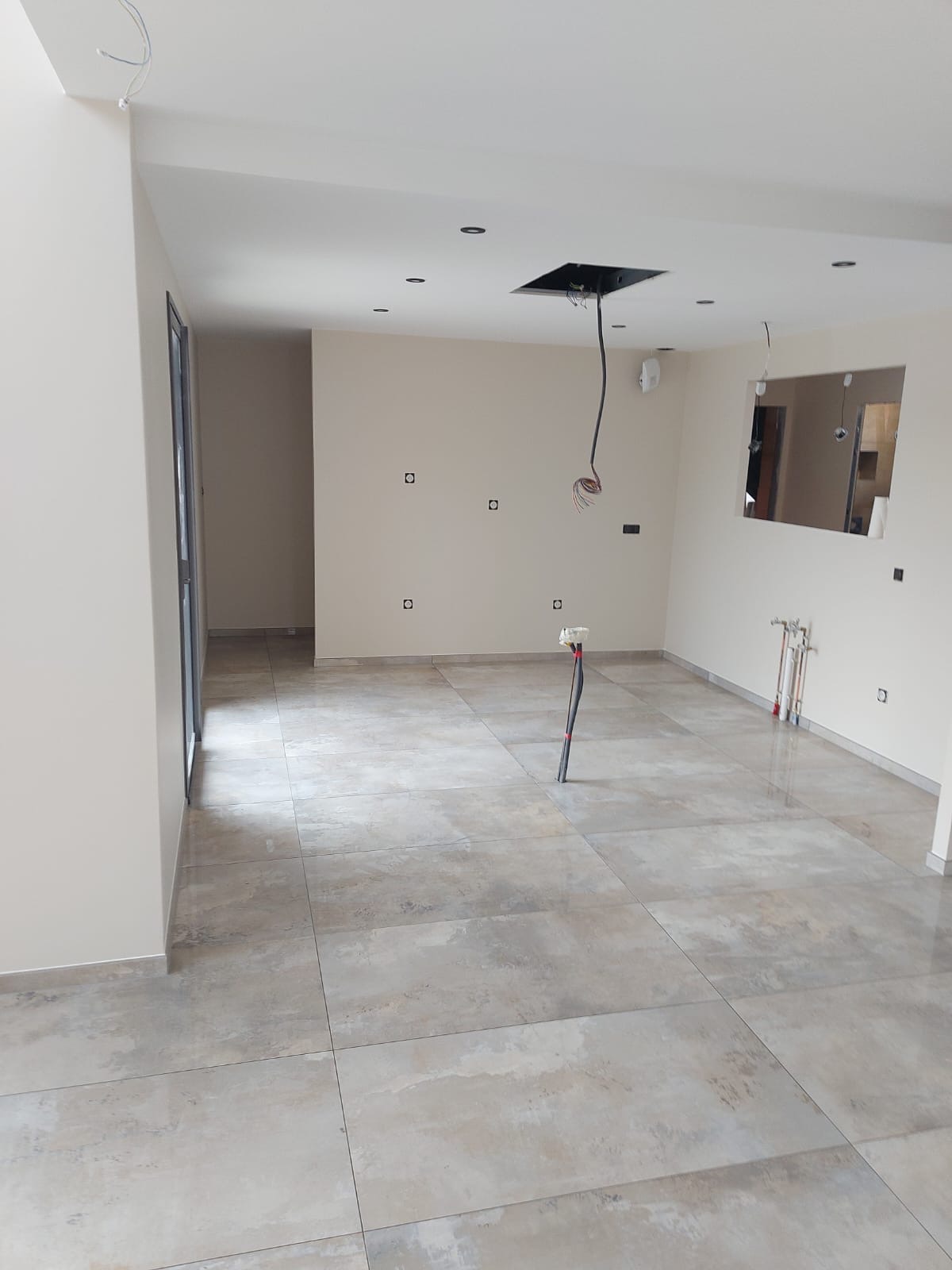 9bd016ca-4d25-4d4e-a615-304bd411f774